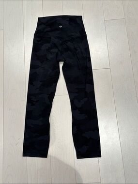 Lululemon black camo align leggings / size 2